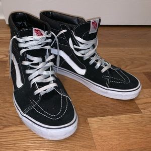 High top black Vans